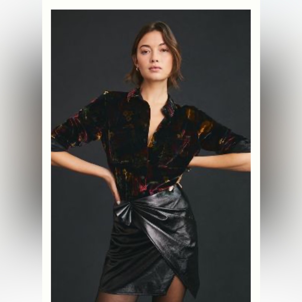 Anthropologie velvet top